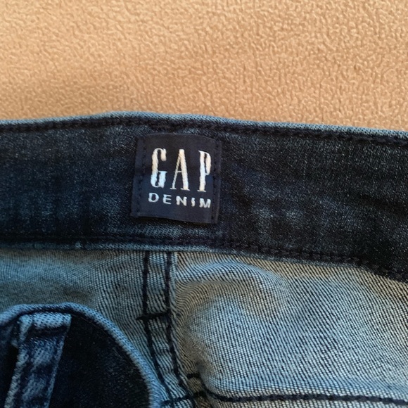 GAP favorite jeggings - Picture 2 of 6